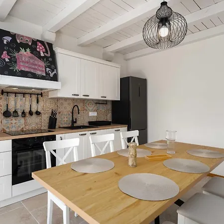 Brickoliva Villa